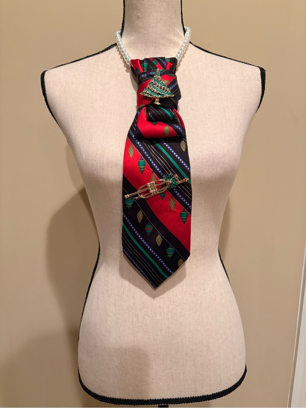 Vintage Up cycle Women Christmas Tie with Pearl Necklace- Red, Blue and Green